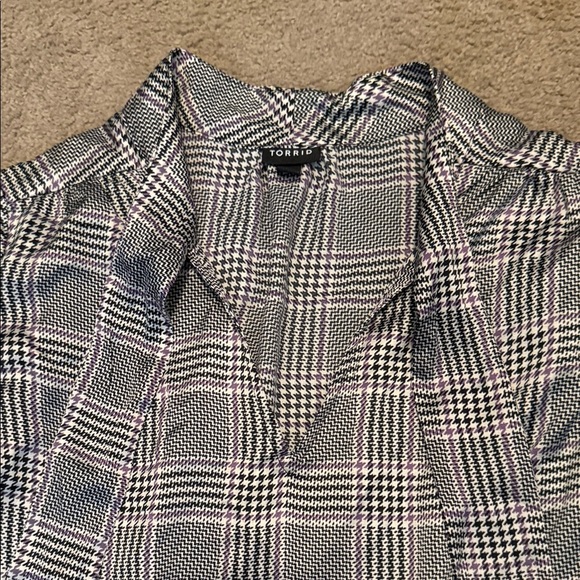 Torrid Black and White Plaid Blouse - Picture 4 of 9